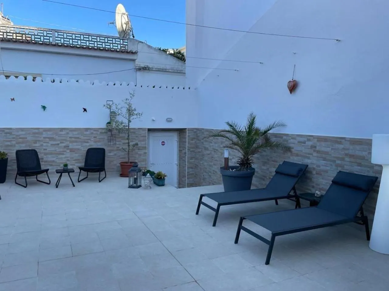 Blue Moon Guesthouse Lagos