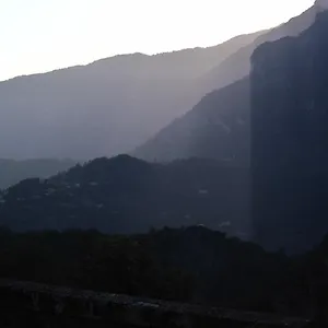 https://la-maison-de-la-tour.fr-provencehotel.com